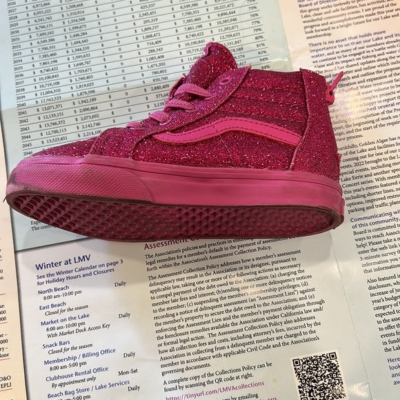 Sparkly boots - Picture 4 of 6